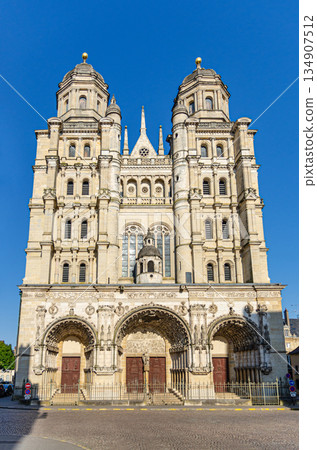 Dijon city historical centre 134907512