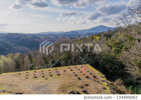 Scenery around Naegi Castle ruins in late autumn Scenery around Naegi Castle ruins in late autumn 134908062