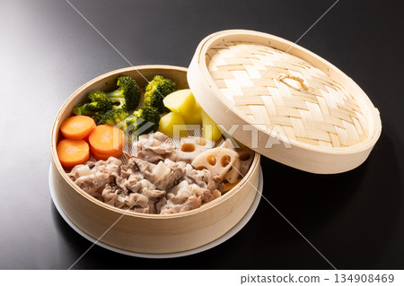 Steamed burner 134908469