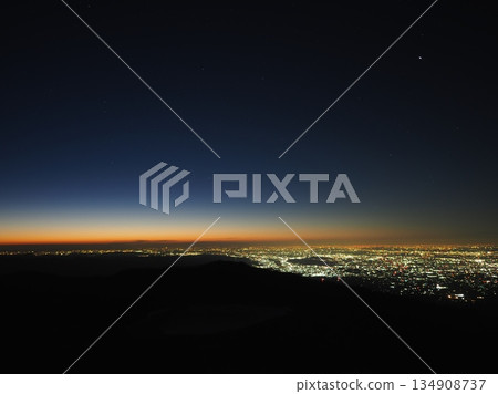 黎明之城與天秤座 (20251223054748) 134908737