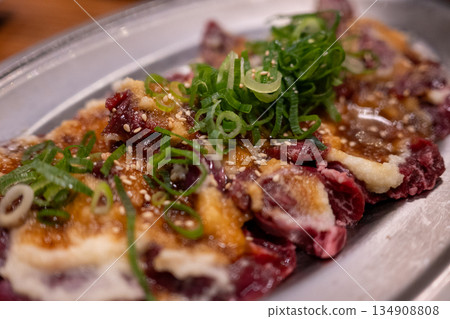 我在日本愛知縣名古屋吃到的烤肉非常美味。 我在日本愛知縣名古屋吃到的烤肉非常美味。 134908808