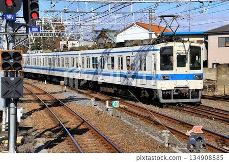 Veteran commuter trains, the 800/850 series, are active in the Ryomo area of the Isesaki Line. 134908885