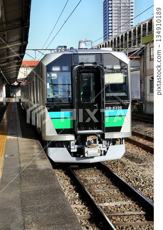 八公線正走向高科技化…[HB-E220系列]停靠高崎站 134910189