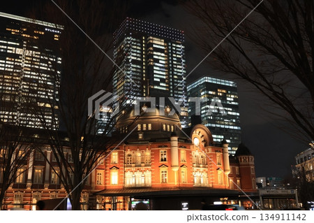 Illuminated Tokyo Station Illuminated Tokyo Station 134911142