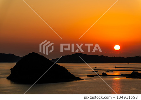 Sunset from Megami Bridge [Nagasaki City] 134911558