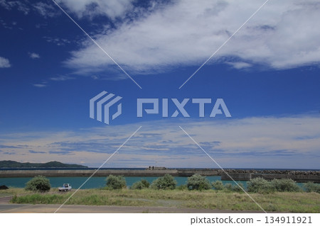 Kochi Prefecture: Tosa Bay on a clear day 134911921