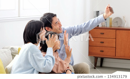 Family photo video call image 134913179