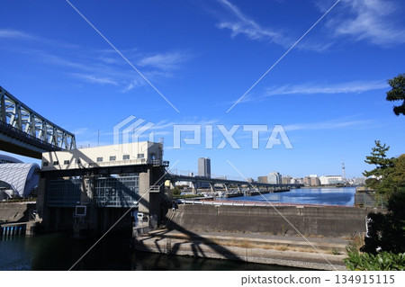 Akebono Water Gate in Koto Ward, Tokyo Akebono Water Gate in Koto Ward, Tokyo 134915115
