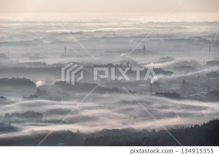 Morning mist over the Kanto Plain Morning mist over the Kanto Plain 134915355