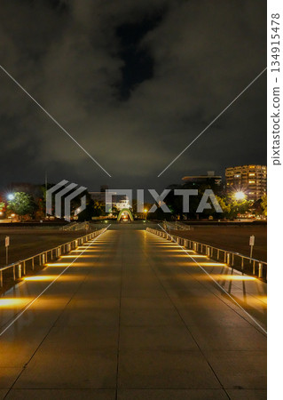 一趟思考和平的旅程：廣島和平紀念公園 134915478