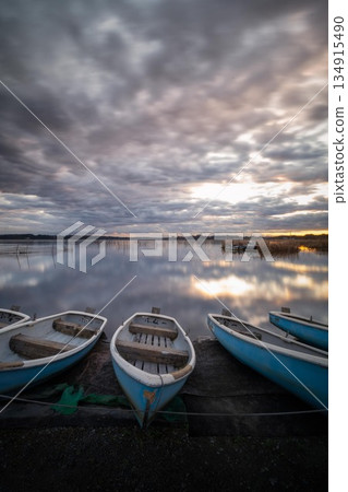 因班湖的倒影 因班湖的倒影 134915490