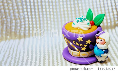 Clay-style Christmas dessert in a cup Clay-style Christmas dessert in a cup 134918047