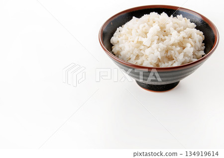 Mochi barley rice 134919614