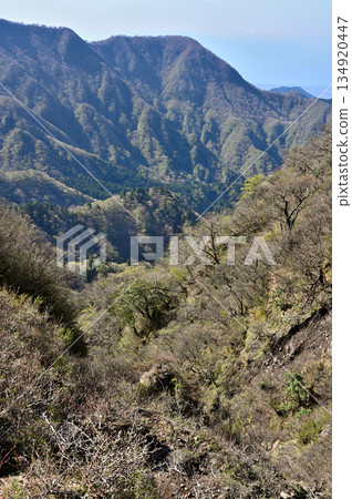 Mount Hakamakoshi seen from Mount Horai (Mount Horai) in the Aitaka mountain range Mount Hakamakoshi seen from Mount Horai (Mount Horai) in the Aitaka mountain range 134920447