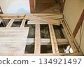 Removing floorboards from an old Japanese-style room in a detached house - Earthquake-resistant renovation work 134921497