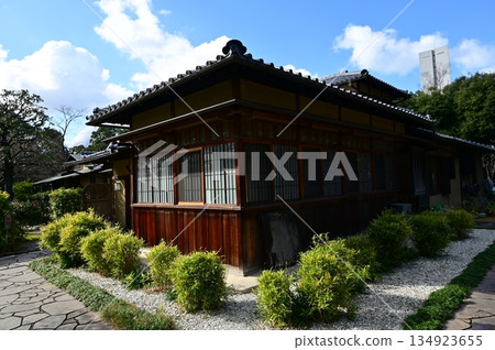 大仙公園的市南和歐白庵（大阪府堺市） 134923655