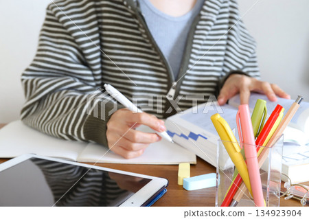 studying for exams, studying for tests studying for exams, studying for tests 134923904