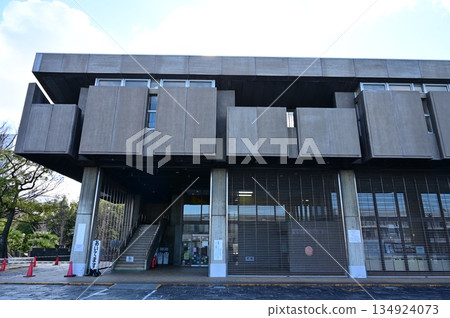 Sakai City Central Library (Osaka Prefecture) Sakai City Central Library (Osaka Prefecture) 134924073