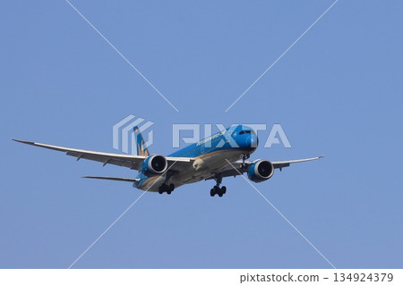 Vietnam Airlines landing passenger aircraft 134924379