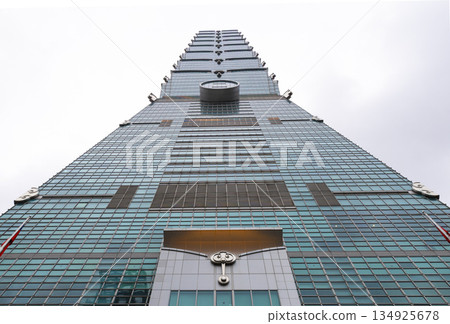 Taipei landmark: sky-high Taipei 101 skyscraper 134925678