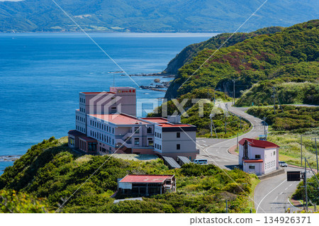 從青森津輕半島眺望塔比岬和日本海 134926371