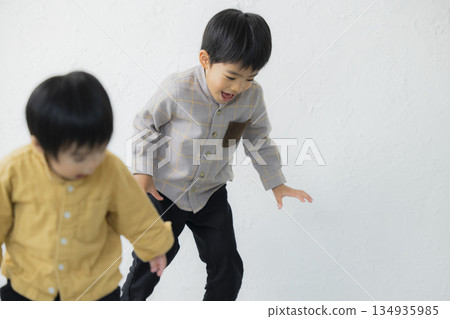 兄弟一起玩 134935985