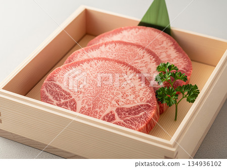 優質牛舌 134936102