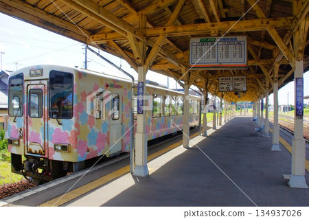 Scenery of Yamagata Railway (Flower Nagai Line) Imaizumi Station (rail bus diesel car) 134937026
