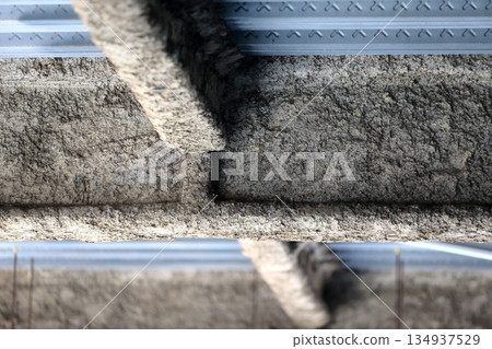 Fireproof coating on steel frame 134937529