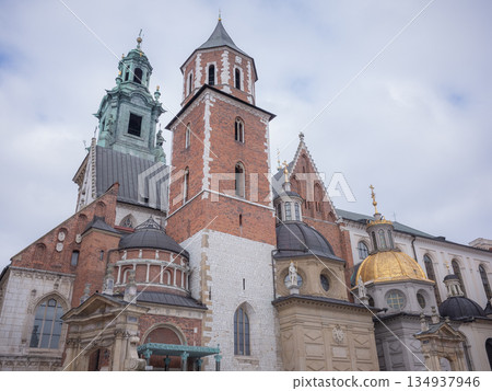 [波蘭] 克拉科夫瓦維爾城堡內的歷史建築 134937946