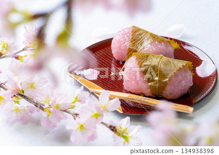 [Spring ingredients] Sakuramochi, Kansai-style Sakuramochi, Domyoji [Food ingredients] 134938398