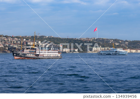 Tourist boat, Bosphorus and Turkish flag 134939456