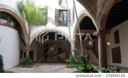 Beautiful street scenes and architecture in Palma de Mallorca, Spain 134940130