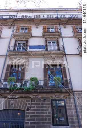 Beautiful street scenes and architecture in Palma de Mallorca, Spain 134940138