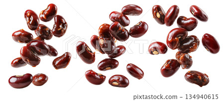 Cooked red kidney beans floating in mid-air, isolated on white background, Boston Baked Beans slow-cooked with molasses and pork 134940615