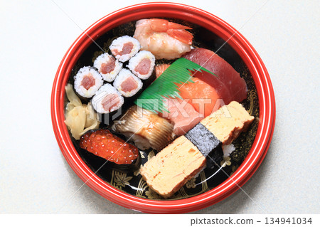 Sushi  134941034