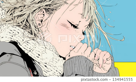 一位年輕女子對著自己凍僵的雙手吹氣取暖。 134941555