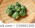 Harvested Brussels sprouts 134942100