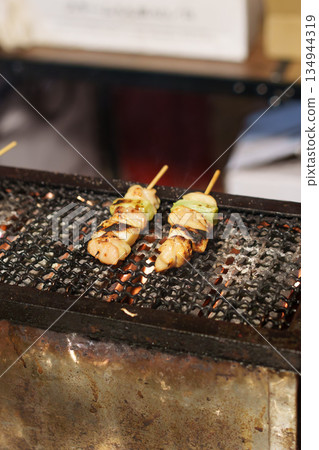 街頭烤雞肉串 街頭烤雞肉串 134944319