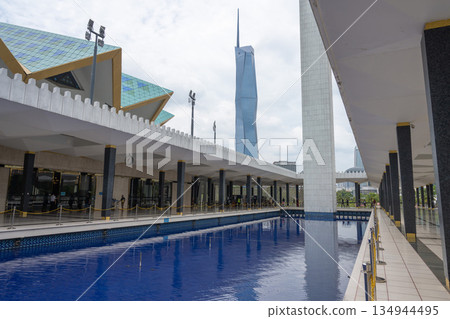 馬來西亞吉隆坡國家清真寺 馬來西亞吉隆坡國家清真寺 134944495