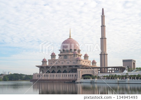 Pink Mosque sunrise and lake view, Putrajaya, Malaysia 134945493