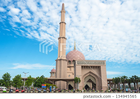 Pink Mosque exterior, Putrajaya, Malaysia 134945565