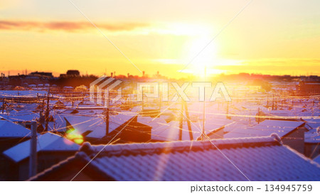 雪天的晨空 134945759