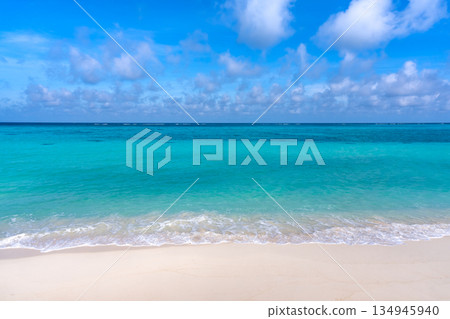 [Okinawa Prefecture] Shimojishima Runway 17END beach 134945940