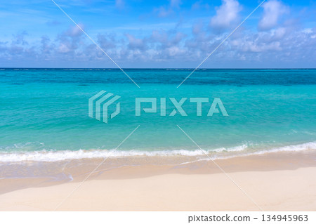 [Okinawa Prefecture] Shimojishima Runway 17END beach 134945963