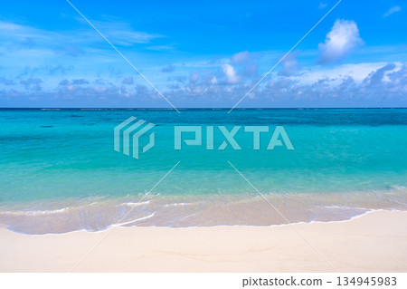 [Okinawa Prefecture] Shimojishima Runway 17END beach 134945983