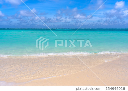 [Okinawa Prefecture] Shimojishima Runway 17END beach 134946016