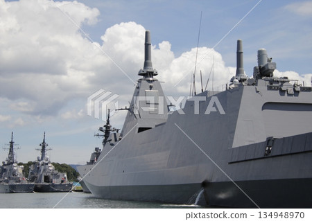 海上自衛隊軍艦 134948970