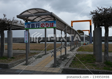 The passageway at the Nada Terminal Center, which crosses from Awaji Island to Numashima Island 134950498