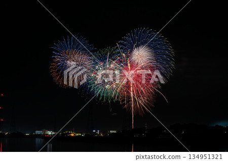Scenes from the Atsumi Peninsula Fireworks Festival in Tahara City (Aichi Prefecture) Scenes from the Atsumi Peninsula Fireworks Festival in Tahara City (Aichi Prefecture) 134951321